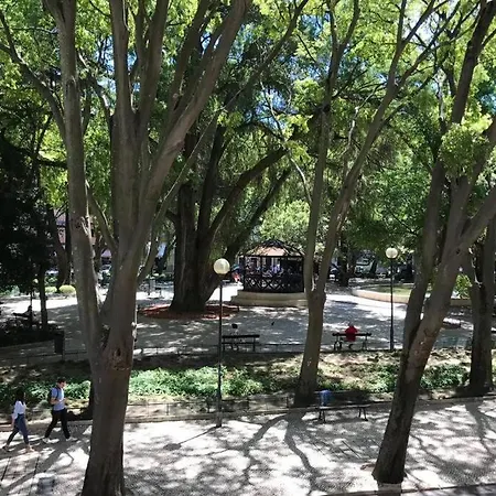 The Spot In Campo De Ourique Apartment